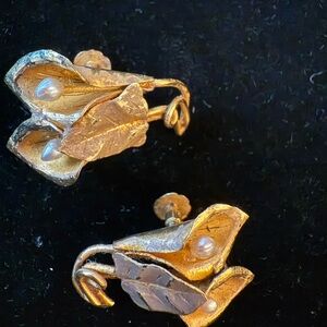 Vintage Gold Leaf Clip-On Earrings